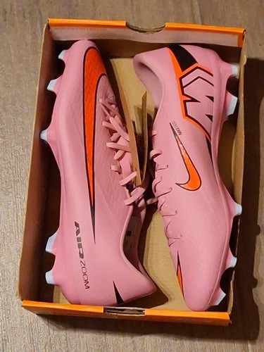 Scarpe calcio nuove - da,